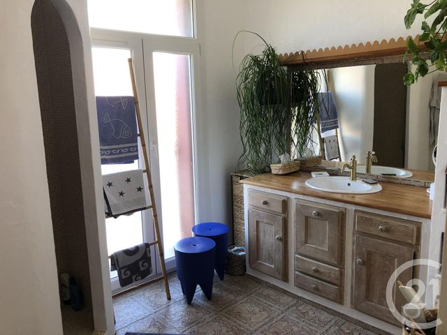 Appartement Duplex à vendre - 5 pièces - 126.0 m2 - MARSEILLE - 13012 - PROVENCE-ALPES-COTE-D-AZUR - Century 21 Alphée Immobilier Appartement Duplex à vendre - 5 pièces - 126.0 m2 - MARSEILLE - 13012 - PROVENCE-ALPES-COTE-D-AZUR - Century 21 Alphée Immobilier