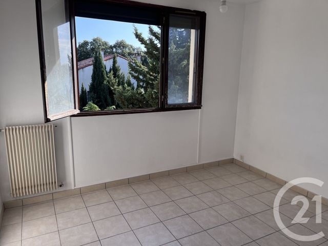 Appartement T3 à vendre - 3 pièces - 73.12 m2 - MARSEILLE - 13012 - PROVENCE-ALPES-COTE-D-AZUR - Century 21 Alphée Sga