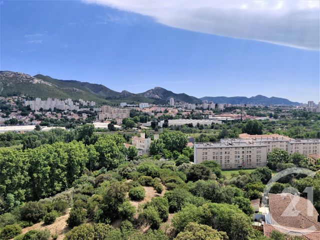 Appartement à vendre - 5 pièces - 93.25 m2 - MARSEILLE - 13011 - PROVENCE-ALPES-COTE-D-AZUR - Century 21 Alphée Immobilier Appartement à vendre - 5 pièces - 93.25 m2 - MARSEILLE - 13011 - PROVENCE-ALPES-COTE-D-AZUR - Century 21 Alphée Immobilier