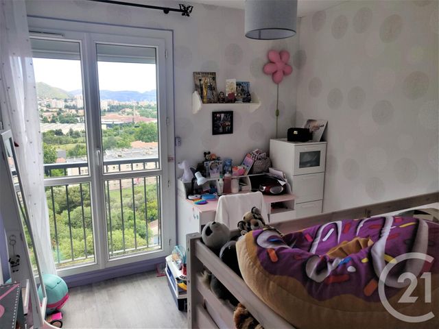 Appartement à vendre - 5 pièces - 93.25 m2 - MARSEILLE - 13011 - PROVENCE-ALPES-COTE-D-AZUR - Century 21 Alphée Immobilier Appartement à vendre - 5 pièces - 93.25 m2 - MARSEILLE - 13011 - PROVENCE-ALPES-COTE-D-AZUR - Century 21 Alphée Immobilier