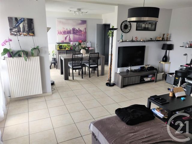 Appartement à vendre - 5 pièces - 93.25 m2 - MARSEILLE - 13011 - PROVENCE-ALPES-COTE-D-AZUR - Century 21 Alphée Immobilier Appartement à vendre - 5 pièces - 93.25 m2 - MARSEILLE - 13011 - PROVENCE-ALPES-COTE-D-AZUR - Century 21 Alphée Immobilier