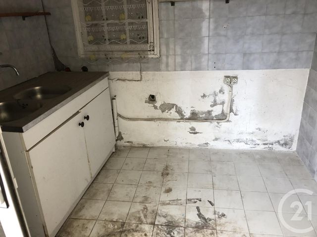 Afficher la photo en grand maison à vendre - 5 pièces - 280.0 m2 - MARSEILLE - 13011 - PROVENCE-ALPES-COTE-D-AZUR - Century 21 Alphée Immobilier
