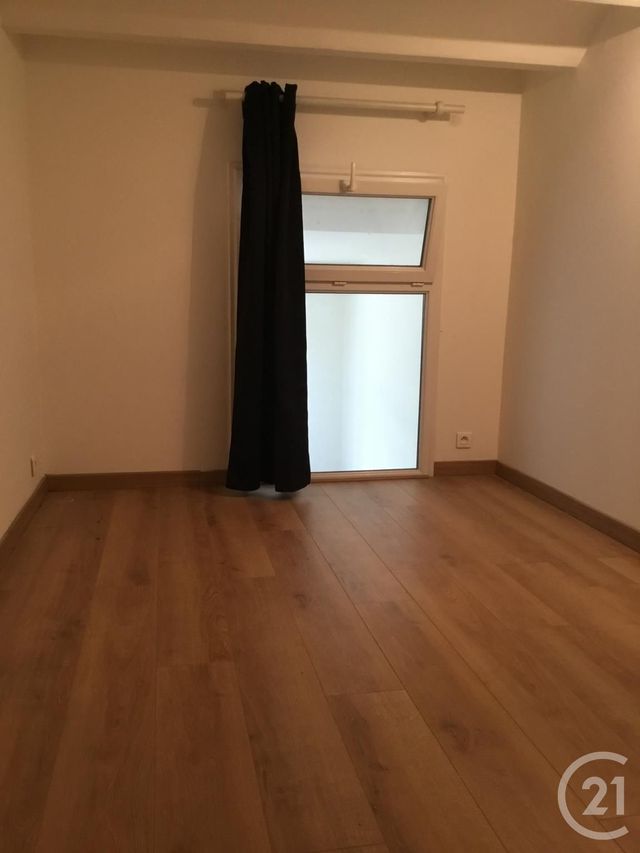Appartement Duplex à louer - 3 pièces - 90.15 m2 - MARSEILLE - 13012 - PROVENCE-ALPES-COTE-D-AZUR - Century 21 Alphée Immobilier Appartement Duplex à louer - 3 pièces - 90.15 m2 - MARSEILLE - 13012 - PROVENCE-ALPES-COTE-D-AZUR - Century 21 Alphée Immobilier
