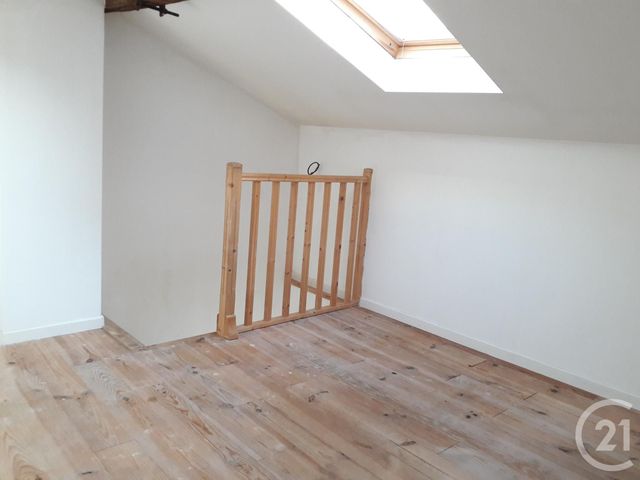 Appartement T2 à louer - 2 pièces - 45.67 m2 - MARSEILLE - 13004 - PROVENCE-ALPES-COTE-D-AZUR - Century 21 Alphée Immobilier Appartement T2 à louer - 2 pièces - 45.67 m2 - MARSEILLE - 13004 - PROVENCE-ALPES-COTE-D-AZUR - Century 21 Alphée Immobilier