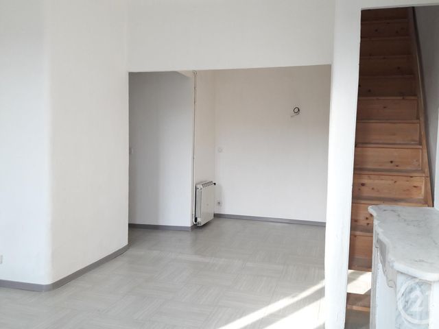 Appartement T2 à louer - 2 pièces - 45.67 m2 - MARSEILLE - 13004 - PROVENCE-ALPES-COTE-D-AZUR - Century 21 Alphée Immobilier Appartement T2 à louer - 2 pièces - 45.67 m2 - MARSEILLE - 13004 - PROVENCE-ALPES-COTE-D-AZUR - Century 21 Alphée Immobilier