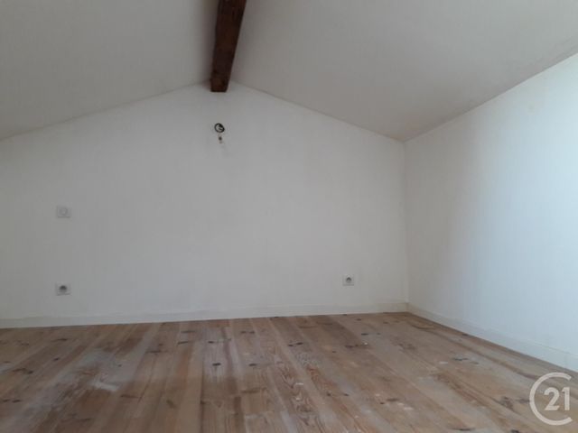Appartement T2 à louer - 2 pièces - 45.67 m2 - MARSEILLE - 13004 - PROVENCE-ALPES-COTE-D-AZUR - Century 21 Alphée Immobilier Appartement T2 à louer - 2 pièces - 45.67 m2 - MARSEILLE - 13004 - PROVENCE-ALPES-COTE-D-AZUR - Century 21 Alphée Immobilier
