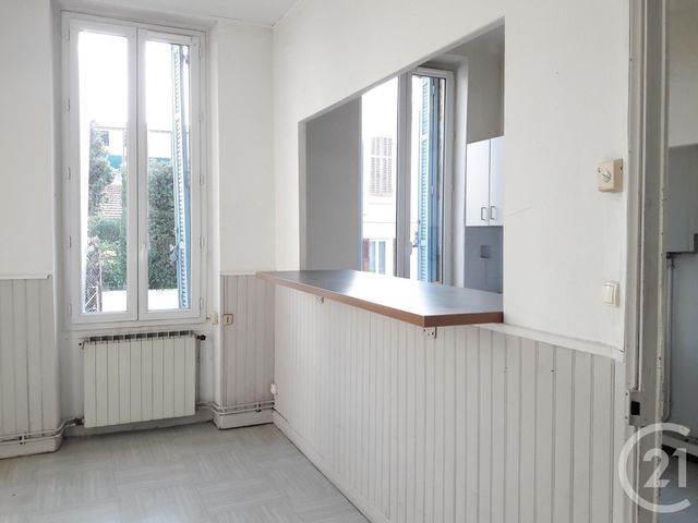 Appartement T2 à louer - 2 pièces - 45.67 m2 - MARSEILLE - 13004 - PROVENCE-ALPES-COTE-D-AZUR - Century 21 Alphée Immobilier Appartement T2 à louer - 2 pièces - 45.67 m2 - MARSEILLE - 13004 - PROVENCE-ALPES-COTE-D-AZUR - Century 21 Alphée Immobilier