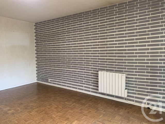 Afficher la photo en grand Appartement T3 à louer - 3 pièces - 67.0 m2 - MARSEILLE - 13012 - PROVENCE-ALPES-COTE-D-AZUR - Century 21 Alphée Immobilier
