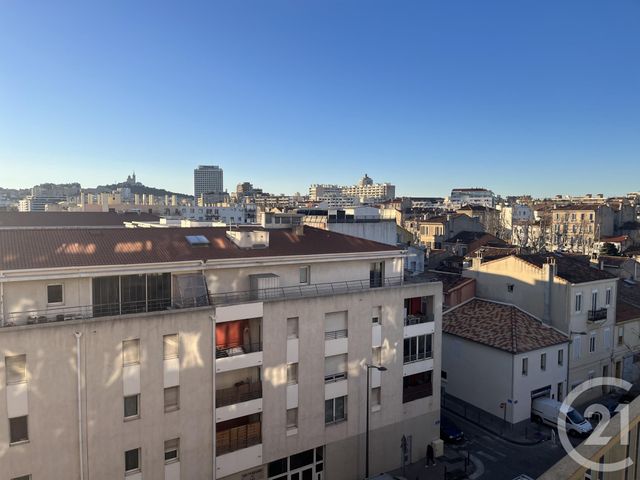 Appartement T3 à louer - 3 pièces - 62.29 m2 - MARSEILLE - 13010 - PROVENCE-ALPES-COTE-D-AZUR - Century 21 Alphée Sga