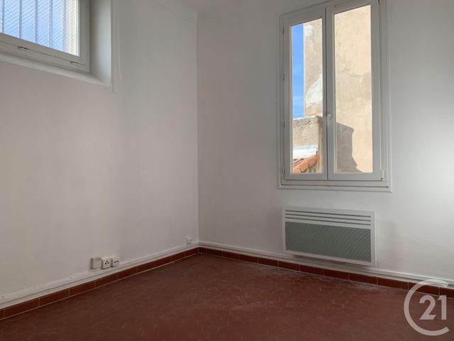 Appartement T1 à louer - 1 pièce - 21.67 m2 - MARSEILLE - 13007 - PROVENCE-ALPES-COTE-D-AZUR - Century 21 Alphée Sga