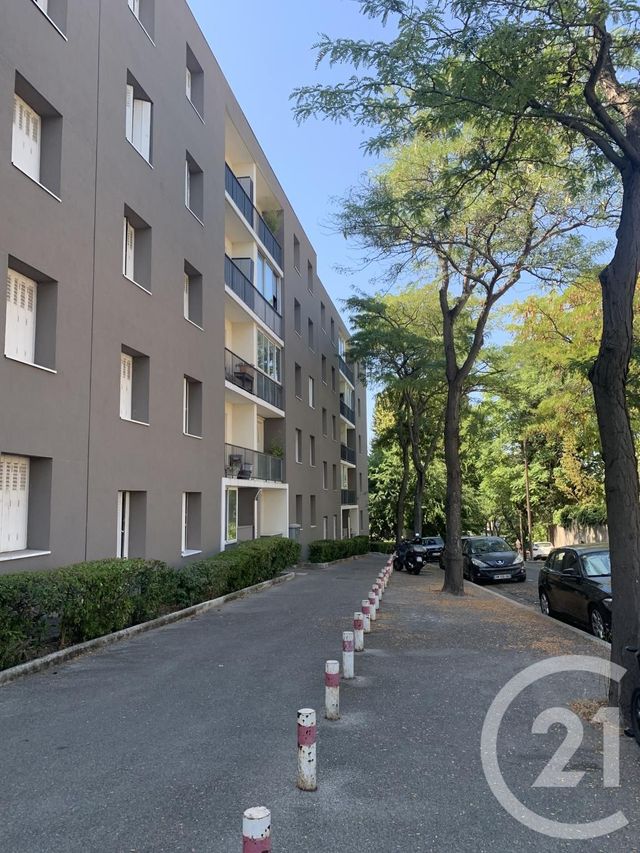 appartement à louer - 3 pièces - 69.0 m2 - MARSEILLE - 13009 - PROVENCE-ALPES-COTE-D-AZUR - Century 21 Alphée Sga