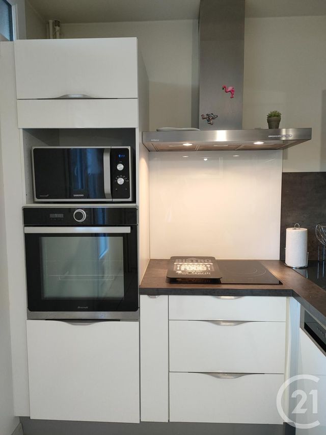 Appartement F7 à vendre - 7 pièces - 135.23 m2 - MARSEILLE - 13012 - PROVENCE-ALPES-COTE-D-AZUR - Century 21 Alphée Sga