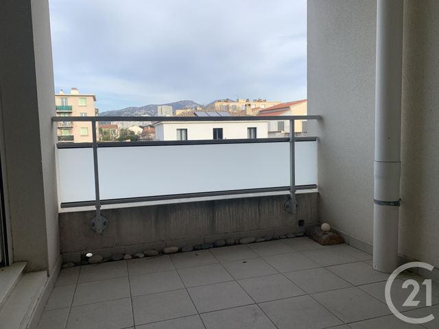 Appartement T2 à louer - 2 pièces - 47.36 m2 - MARSEILLE - 13009 - PROVENCE-ALPES-COTE-D-AZUR - Century 21 Alphée Sga