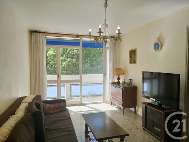 Appartement F3 à vendre - 3 pièces - 57.28 m2 - MARSEILLE - 13012 - PROVENCE-ALPES-COTE-D-AZUR - Century 21 Alphée Sga