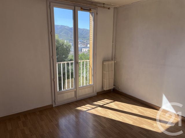 Appartement T3 à vendre - 3 pièces - 60.35 m2 - MARSEILLE - 13012 - PROVENCE-ALPES-COTE-D-AZUR - Century 21 Alphée Sga