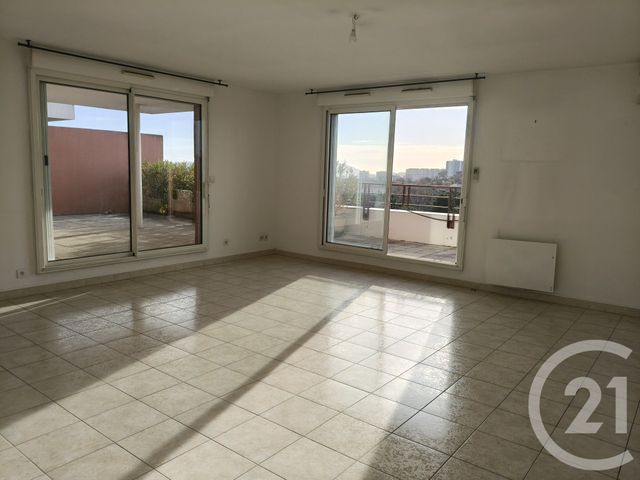 Appartement F5 à vendre - 4 pièces - 111.64 m2 - MARSEILLE - 13013 - PROVENCE-ALPES-COTE-D-AZUR - Century 21 Alphée Sga