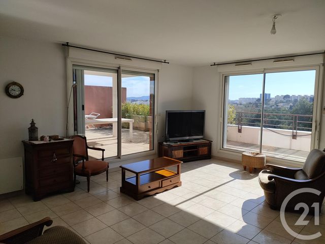 Appartement F5 à vendre - 4 pièces - 111.64 m2 - MARSEILLE - 13013 - PROVENCE-ALPES-COTE-D-AZUR - Century 21 Alphée Sga