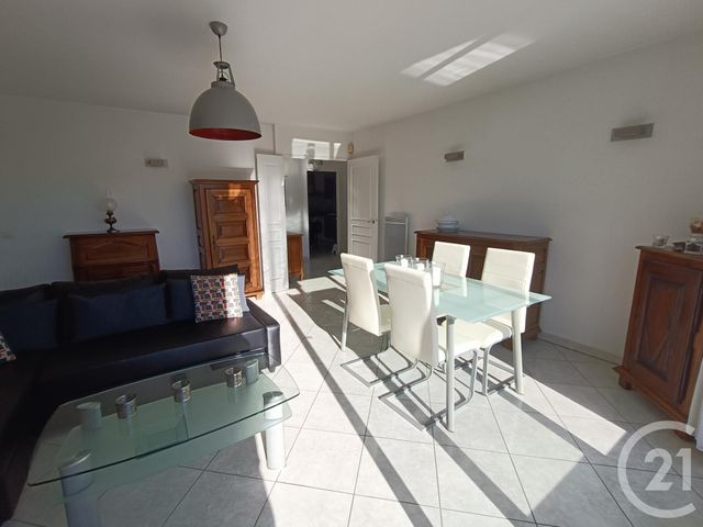 Appartement T4 à vendre - 4 pièces - 94.36 m2 - MARSEILLE - 13011 - PROVENCE-ALPES-COTE-D-AZUR - Century 21 Alphée Sga