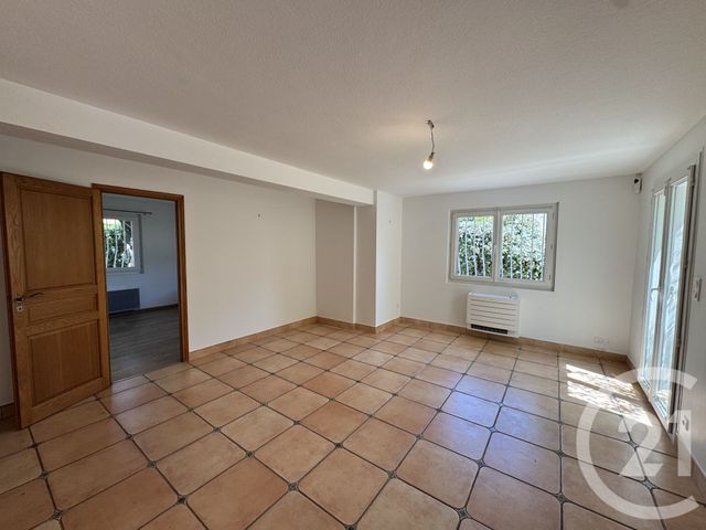 Appartement T2 à louer - 2 pièces - 66.74 m2 - MARSEILLE - 13012 - PROVENCE-ALPES-COTE-D-AZUR - Century 21 Alphée Sga