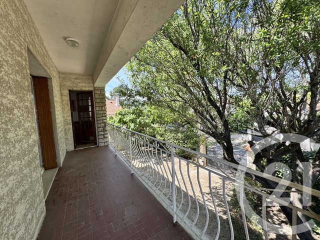 Appartement T3 à louer - 3 pièces - 73.39 m2 - MARSEILLE - 13012 - PROVENCE-ALPES-COTE-D-AZUR - Century 21 Alphée Sga