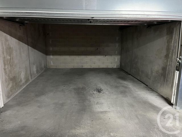 Parking à louer MARSEILLE