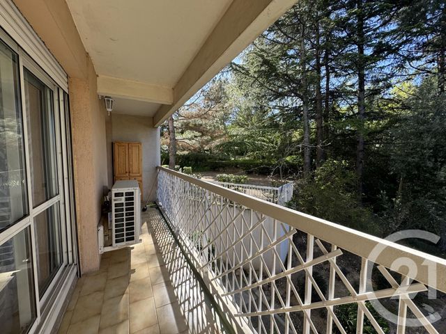 Appartement à louer - 3 pièces - 75.07 m2 - MARSEILLE - 13010 - PROVENCE-ALPES-COTE-D-AZUR - Century 21 Alphée Sga