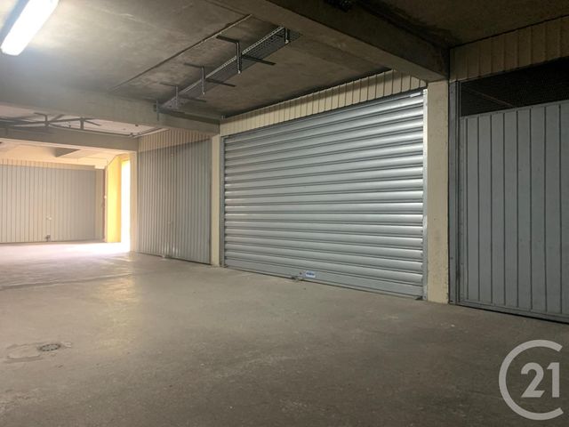 Parking à louer MARSEILLE