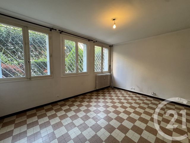Appartement à vendre - 2 pièces - 45.0 m2 - MARSEILLE - 13004 - PROVENCE-ALPES-COTE-D-AZUR - Century 21 Alphée Sga