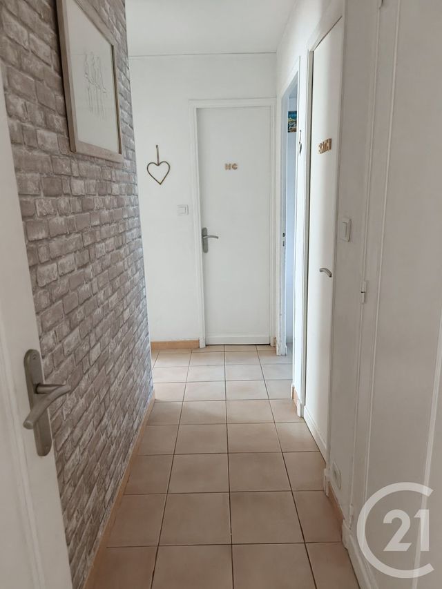 Appartement T4 à vendre - 4 pièces - 81.16 m2 - MARSEILLE - 13012 - PROVENCE-ALPES-COTE-D-AZUR - Century 21 Alphée Sga