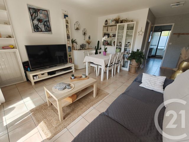 Appartement T4 à vendre - 4 pièces - 81.16 m2 - MARSEILLE - 13012 - PROVENCE-ALPES-COTE-D-AZUR - Century 21 Alphée Sga