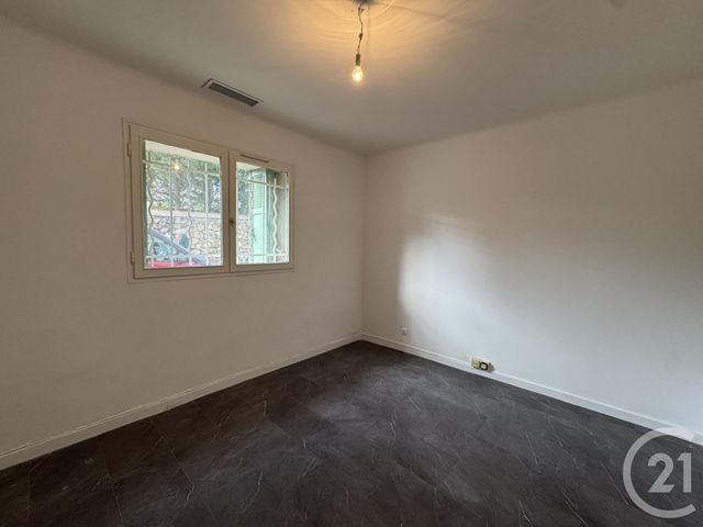 Appartement à louer - 4 pièces - 81.28 m2 - MARSEILLE - 13012 - PROVENCE-ALPES-COTE-D-AZUR - Century 21 Alphée Sga