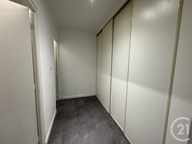 Appartement à louer - 4 pièces - 81.28 m2 - MARSEILLE - 13012 - PROVENCE-ALPES-COTE-D-AZUR - Century 21 Alphée Sga