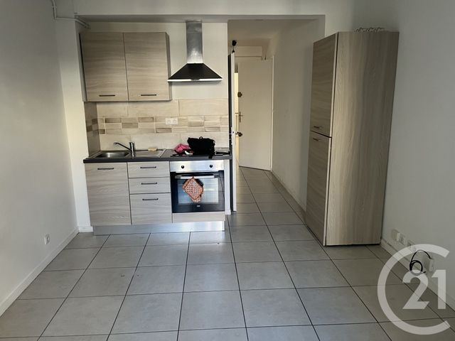 Appartement T2 à vendre - 2 pièces - 34.84 m2 - MARSEILLE - 13005 - PROVENCE-ALPES-COTE-D-AZUR - Century 21 Alphée Sga