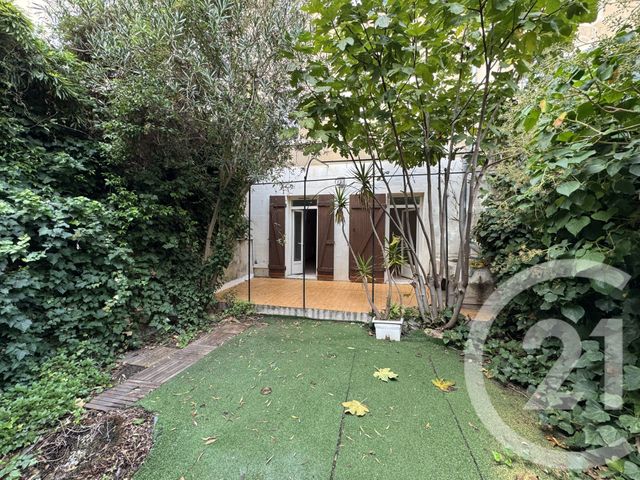 Appartement T3 à louer - 3 pièces - 82.4 m2 - MARSEILLE - 13008 - PROVENCE-ALPES-COTE-D-AZUR - Century 21 Alphée Sga