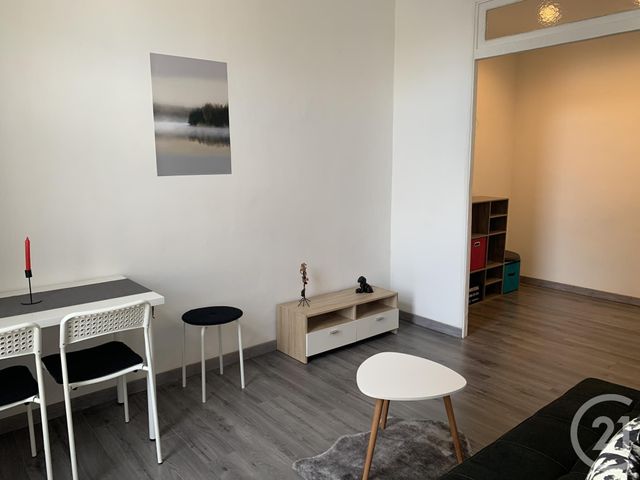 Appartement T2 à louer - 2 pièces - 31.0 m2 - MARSEILLE - 13012 - PROVENCE-ALPES-COTE-D-AZUR - Century 21 Alphée Sga