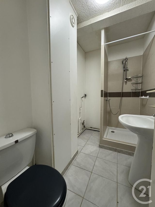 Appartement T2 à louer - 2 pièces - 29.26 m2 - MARSEILLE - 13010 - PROVENCE-ALPES-COTE-D-AZUR - Century 21 Alphée Sga