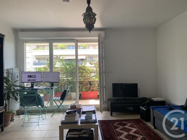 Appartement T2 à louer - 2 pièces - 38.17 m2 - MARSEILLE - 13012 - PROVENCE-ALPES-COTE-D-AZUR - Century 21 Alphée Sga