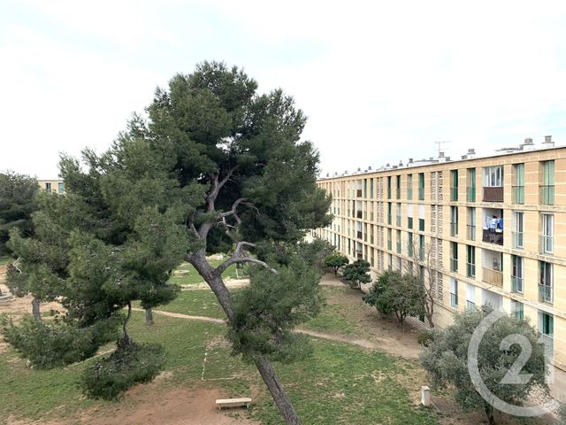 Appartement T3 à vendre - 3 pièces - 57.75 m2 - MARSEILLE - 13012 - PROVENCE-ALPES-COTE-D-AZUR - Century 21 Alphée Sga