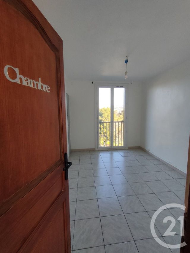Appartement T3 à vendre - 3 pièces - 57.63 m2 - MARSEILLE - 13012 - PROVENCE-ALPES-COTE-D-AZUR - Century 21 Alphée Sga