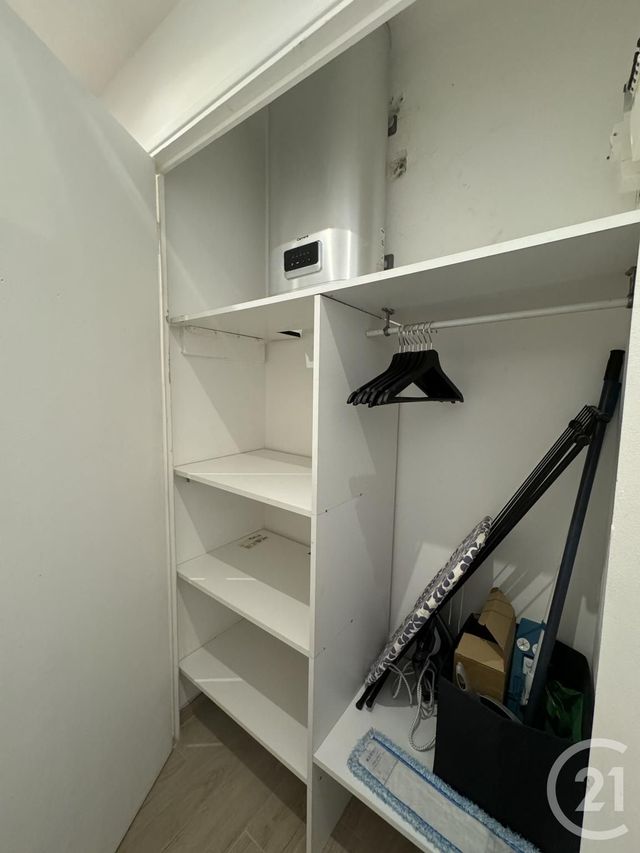 Appartement Studio à louer - 1 pièce - 27.43 m2 - MARSEILLE - 13004 - PROVENCE-ALPES-COTE-D-AZUR - Century 21 Alphée Sga