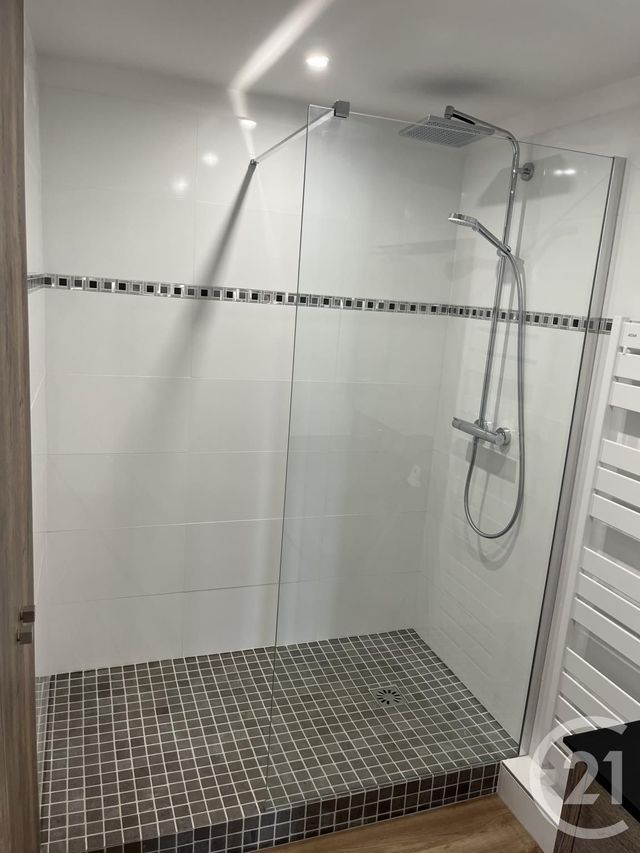 Appartement T3 à louer - 3 pièces - 56.23 m2 - MARSEILLE - 13012 - PROVENCE-ALPES-COTE-D-AZUR - Century 21 Alphée Sga