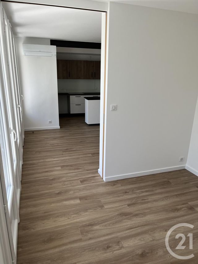 Appartement T3 à louer - 3 pièces - 56.23 m2 - MARSEILLE - 13012 - PROVENCE-ALPES-COTE-D-AZUR - Century 21 Alphée Sga