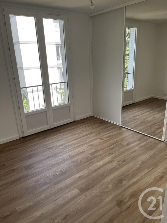 Appartement T3 à louer - 3 pièces - 56.23 m2 - MARSEILLE - 13012 - PROVENCE-ALPES-COTE-D-AZUR - Century 21 Alphée Sga