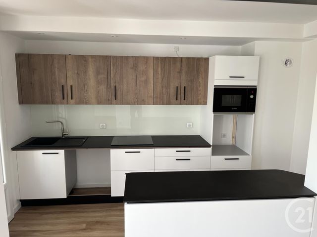 Appartement T3 à louer - 3 pièces - 56.23 m2 - MARSEILLE - 13012 - PROVENCE-ALPES-COTE-D-AZUR - Century 21 Alphée Sga