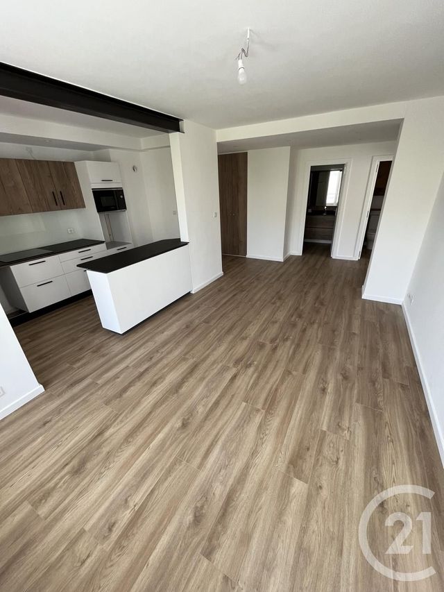 Appartement T3 à louer - 3 pièces - 56.23 m2 - MARSEILLE - 13012 - PROVENCE-ALPES-COTE-D-AZUR - Century 21 Alphée Sga