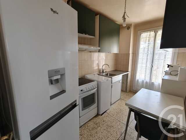 Appartement T3/4 à vendre - 4 pièces - 70.35 m2 - MARSEILLE - 13004 - PROVENCE-ALPES-COTE-D-AZUR - Century 21 Alphée Sga