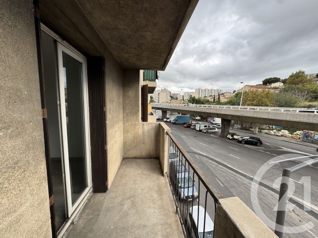 Appartement T2 à louer - 2 pièces - 40.03 m2 - MARSEILLE - 13003 - PROVENCE-ALPES-COTE-D-AZUR - Century 21 Alphée Sga