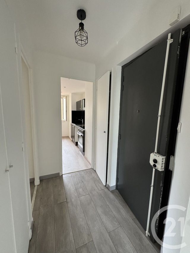 Appartement T2 à louer - 2 pièces - 40.03 m2 - MARSEILLE - 13003 - PROVENCE-ALPES-COTE-D-AZUR - Century 21 Alphée Sga