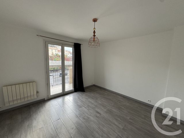 Appartement T2 à louer - 2 pièces - 40.03 m2 - MARSEILLE - 13003 - PROVENCE-ALPES-COTE-D-AZUR - Century 21 Alphée Sga
