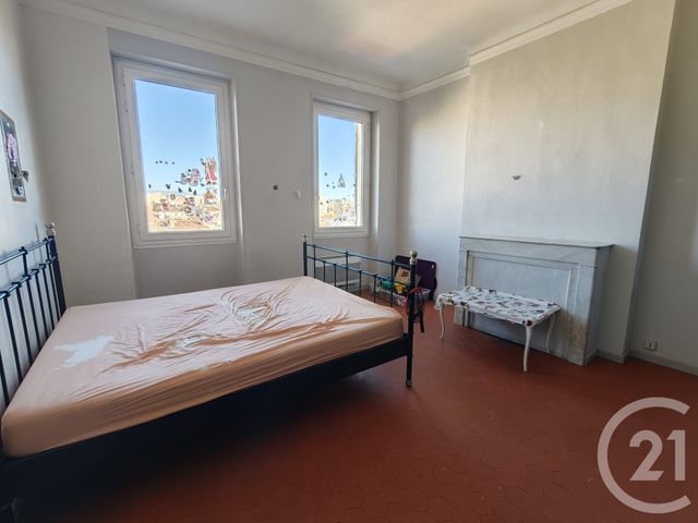 Appartement à vendre - 3 pièces - 51.0 m2 - MARSEILLE - 13005 - PROVENCE-ALPES-COTE-D-AZUR - Century 21 Alphée Sga